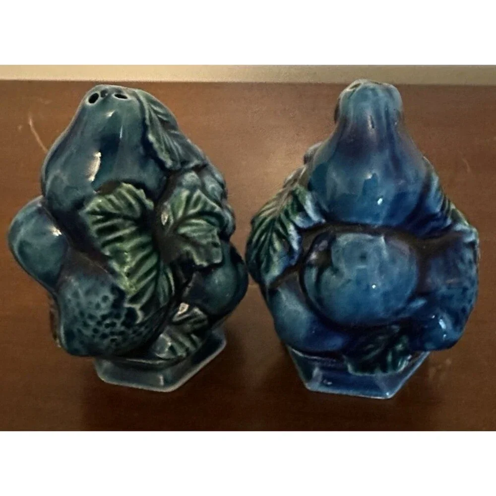 Vintage MCM Inarco Salt & Pepper Shaker Blue Fruit Bowl Topiary No Stopper